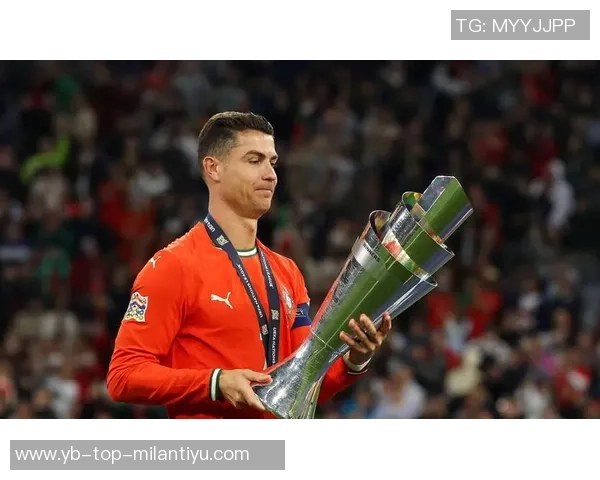 C罗分享葡萄牙队训练瞬间全力备战世预赛坚定信念不负使命